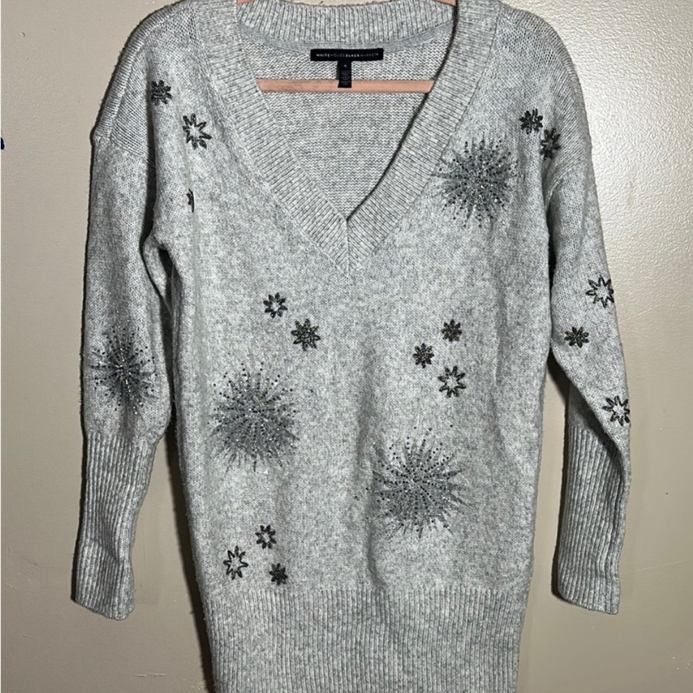 Gray Sweater with Starburst Design